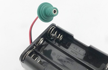 kehan wird die Produktion von Batteriehaltern mit Stecker fortsetzen